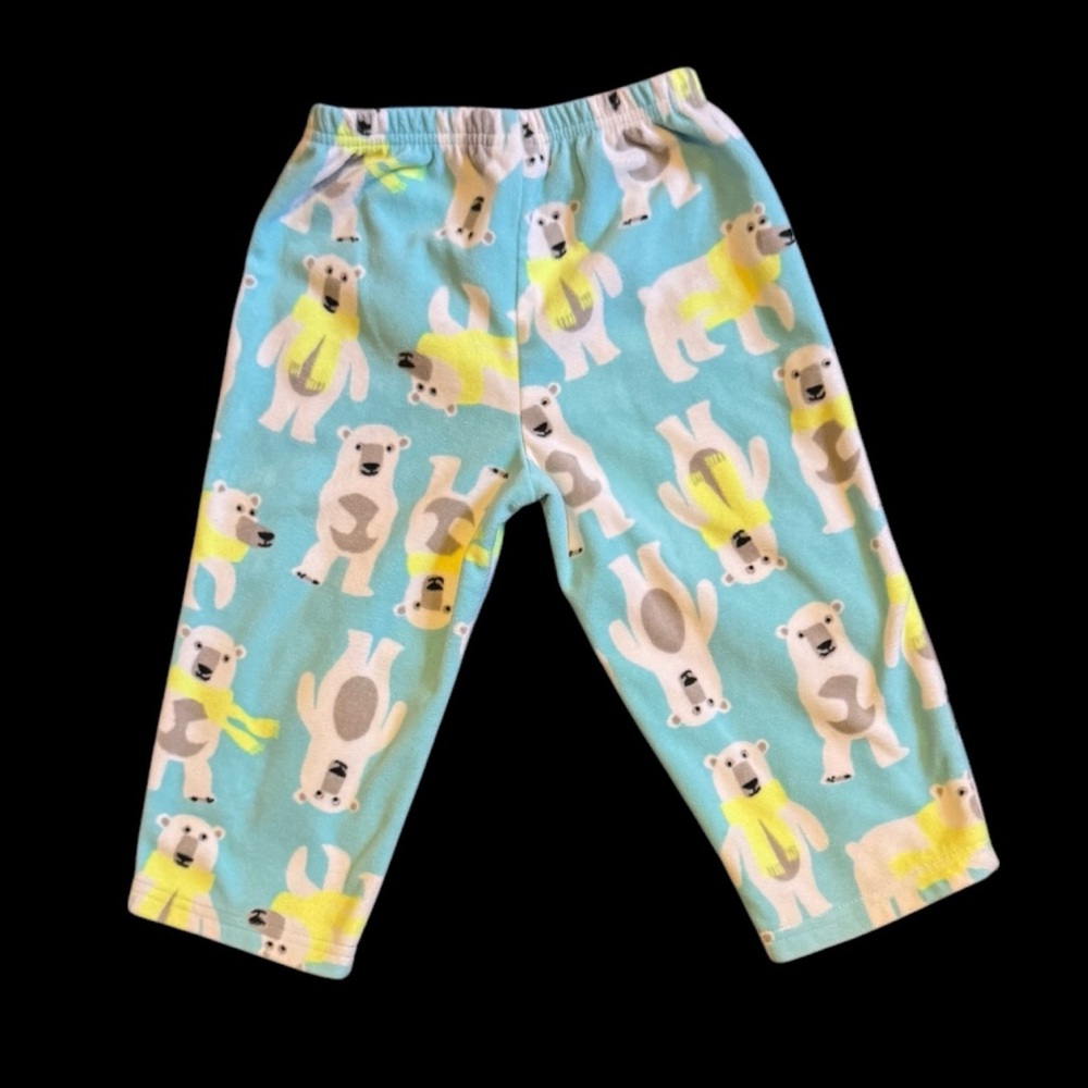 Mr. Cool Polar Bear Fleece Pajama Set 🐻‍❄️ - Picture 6 of 6